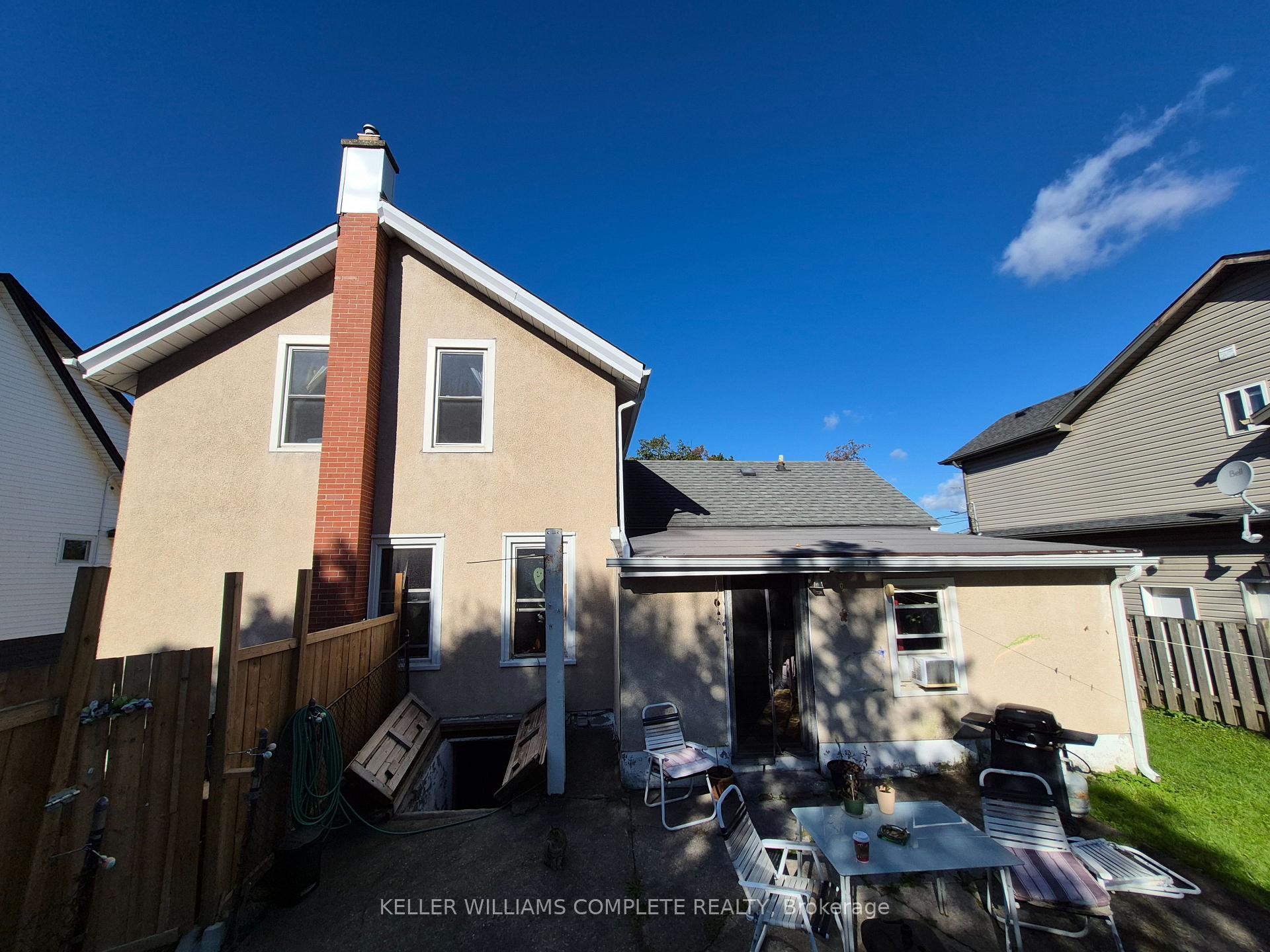 Photo 5 of 20 Carleton Street N, Thorold, Thorold Downtown — HOMEH