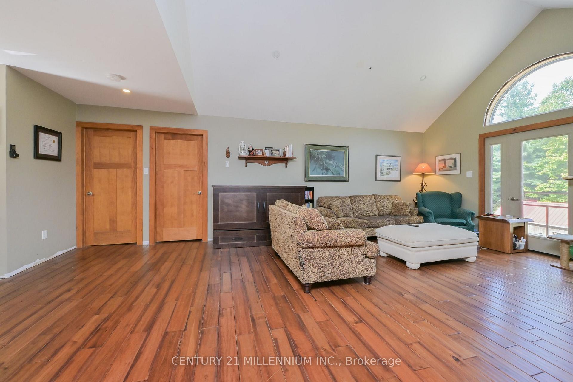 Photo 8 of 833542 4th Line Ehs, Mono, Rural Mono — HOMEH