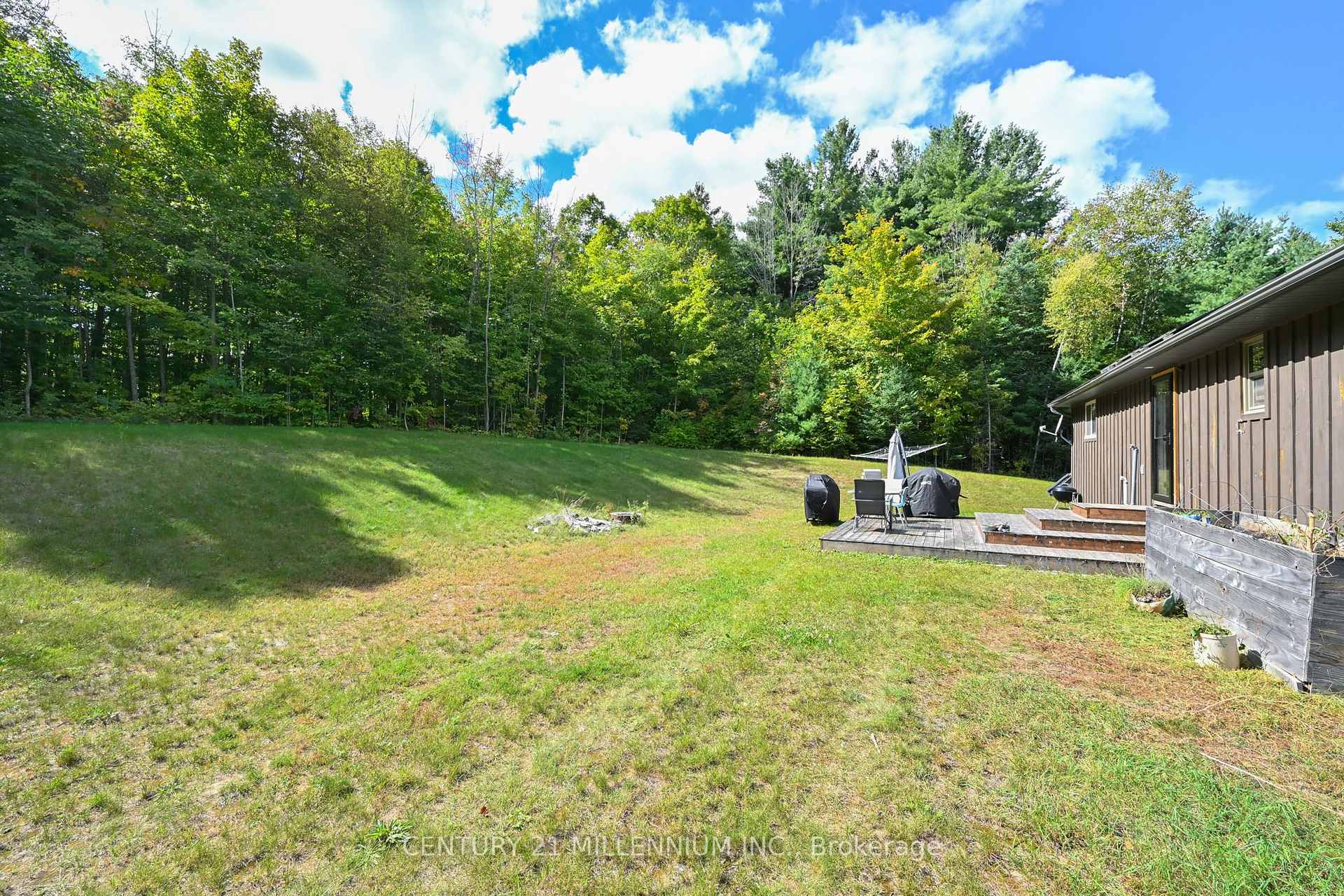 Photo 16 of 833542 4th Line Ehs, Mono, Rural Mono — HOMEH