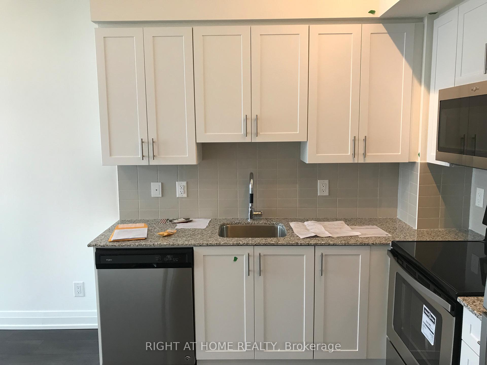 Photo 5 of Unit 2909, 3700 Highway 7, Vaughan, Vaughan Corporate Centre — HOMEH
