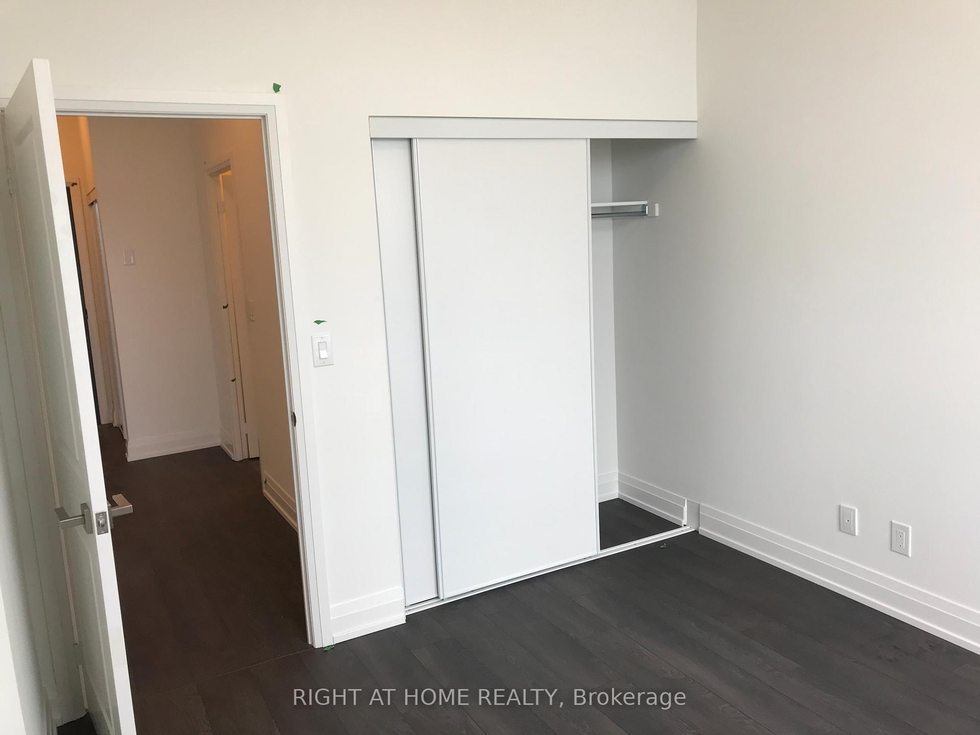 Photo 7 of Unit 2909, 3700 Highway 7, Vaughan, Vaughan Corporate Centre — HOMEH