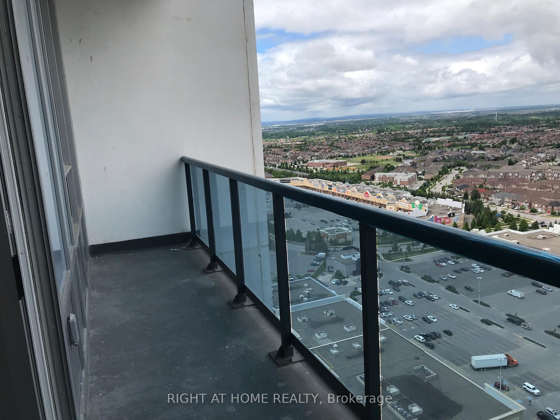 Photo 12 of Unit 2909, 3700 Highway 7, Vaughan, Vaughan Corporate Centre — HOMEH