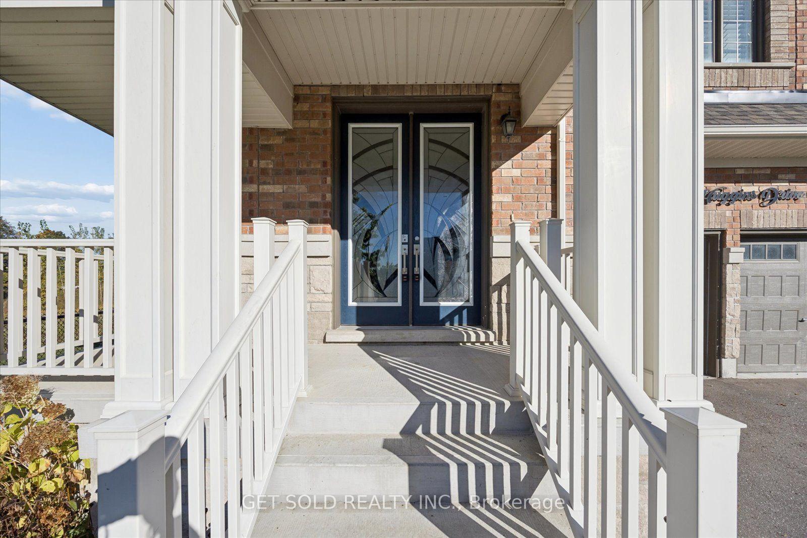 Photo 8 of 34 Huggins Drive, Whitby, Rural Whitby — HOMEH