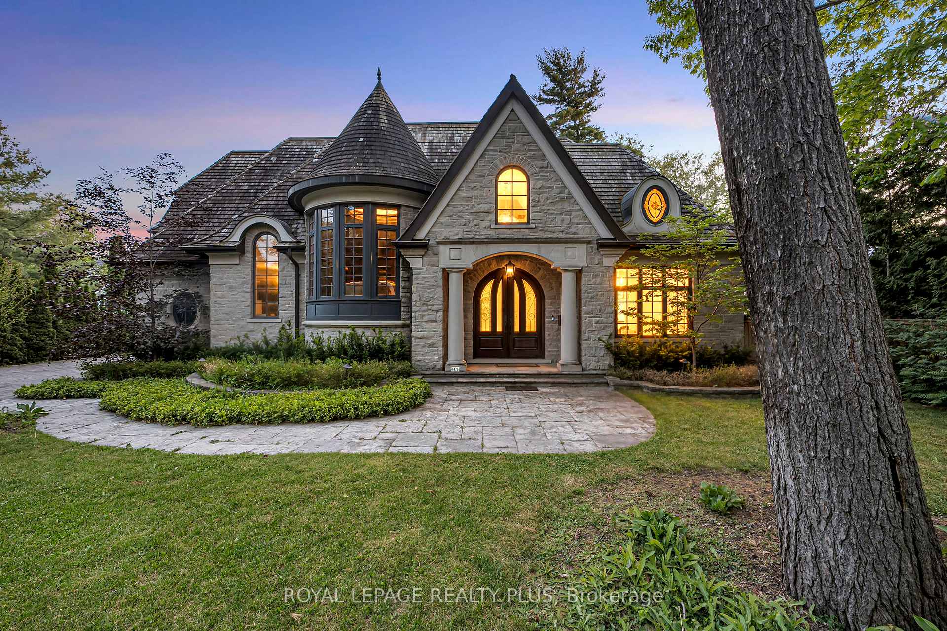 Photo of 1476 Carmen Drive