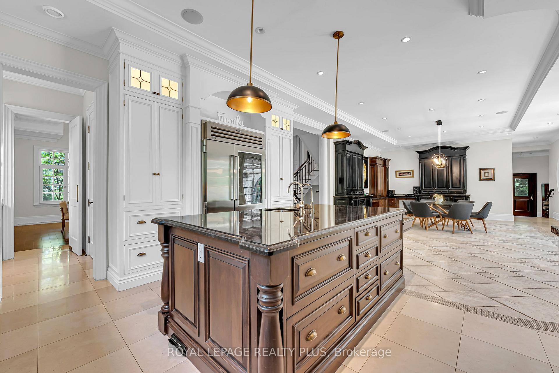 Photo 13 of 1476 Carmen Drive, Mississauga, Mineola — HOMEH
