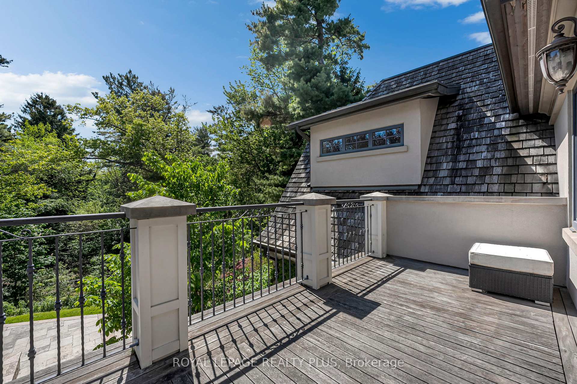 Photo 23 of 1476 Carmen Drive, Mississauga, Mineola — HOMEH