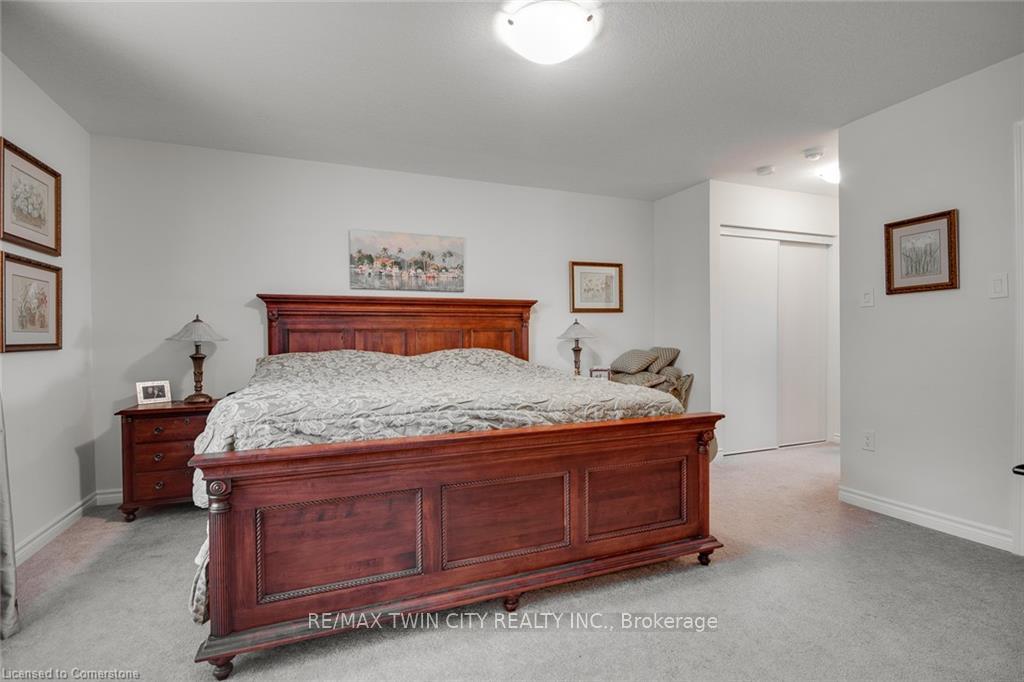 Photo 22 of 18 Blue Oak Street, Kitchener, Trussler — HOMEH