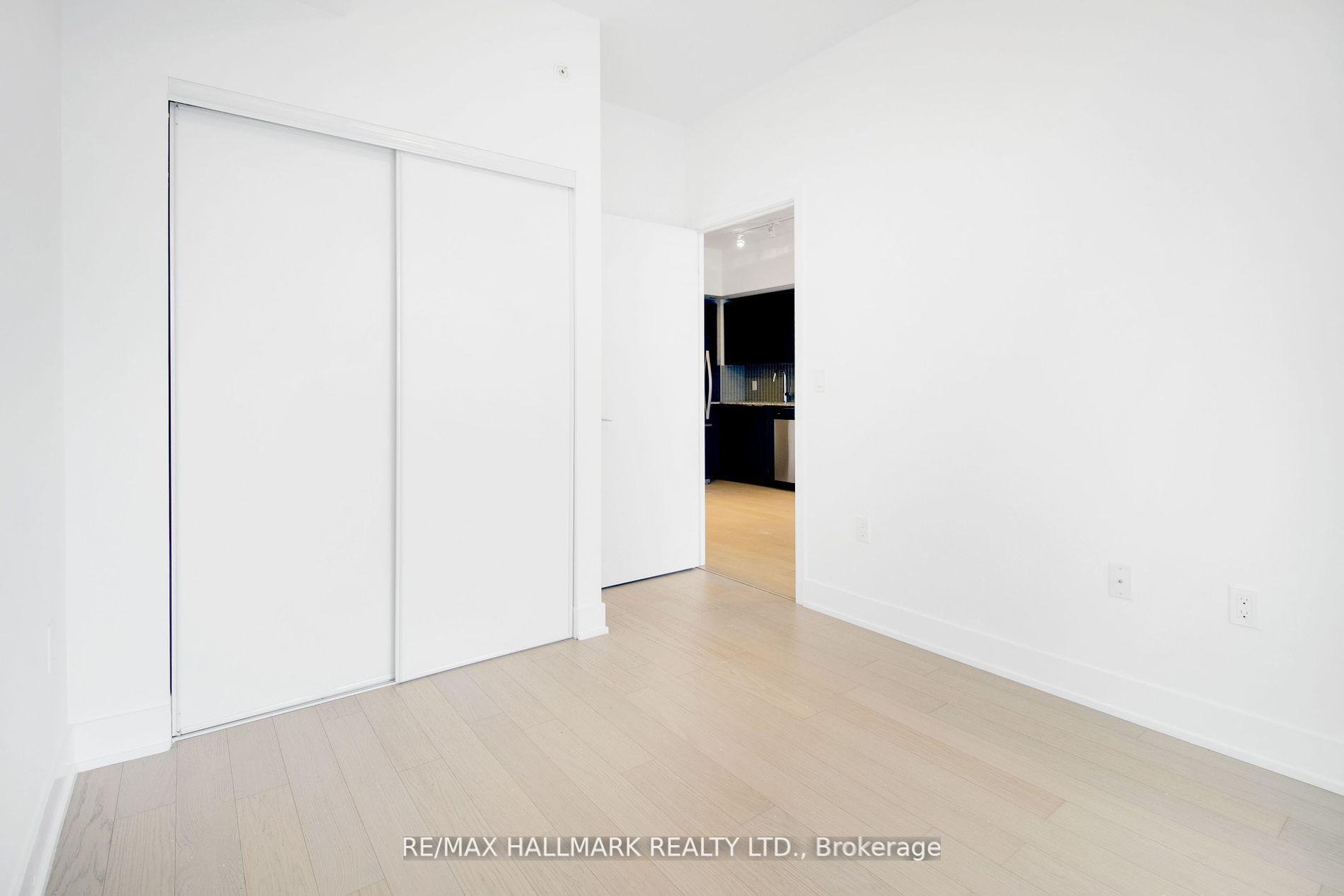 Photo 5 of Unit 3113, 30 Shore Breeze Drive, Etobicoke, Mimico — HOMEH