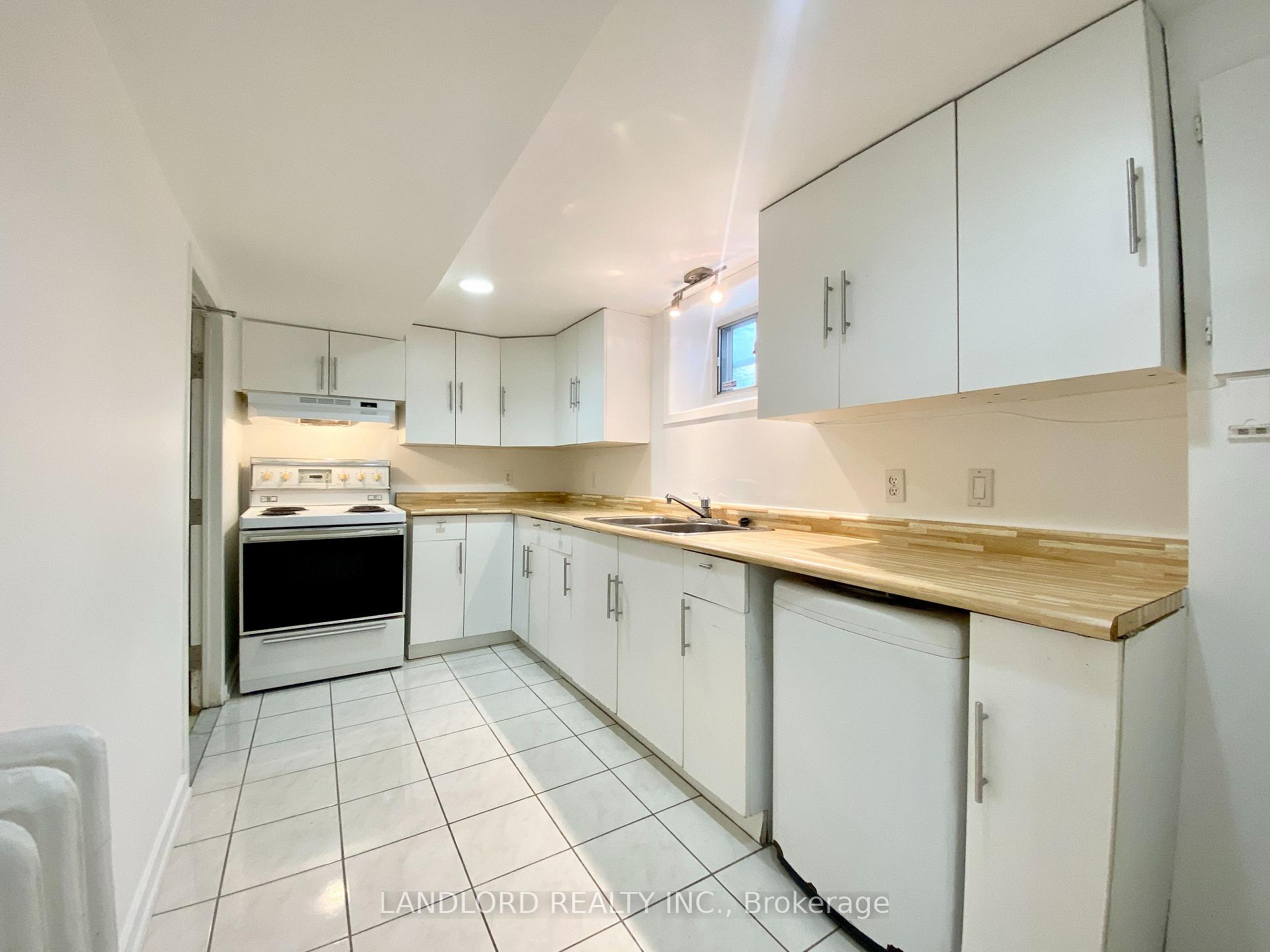 Photo 5 of Unit BSMT, 114 Bellefair Avenue, Toronto, The Beaches — HOMEH