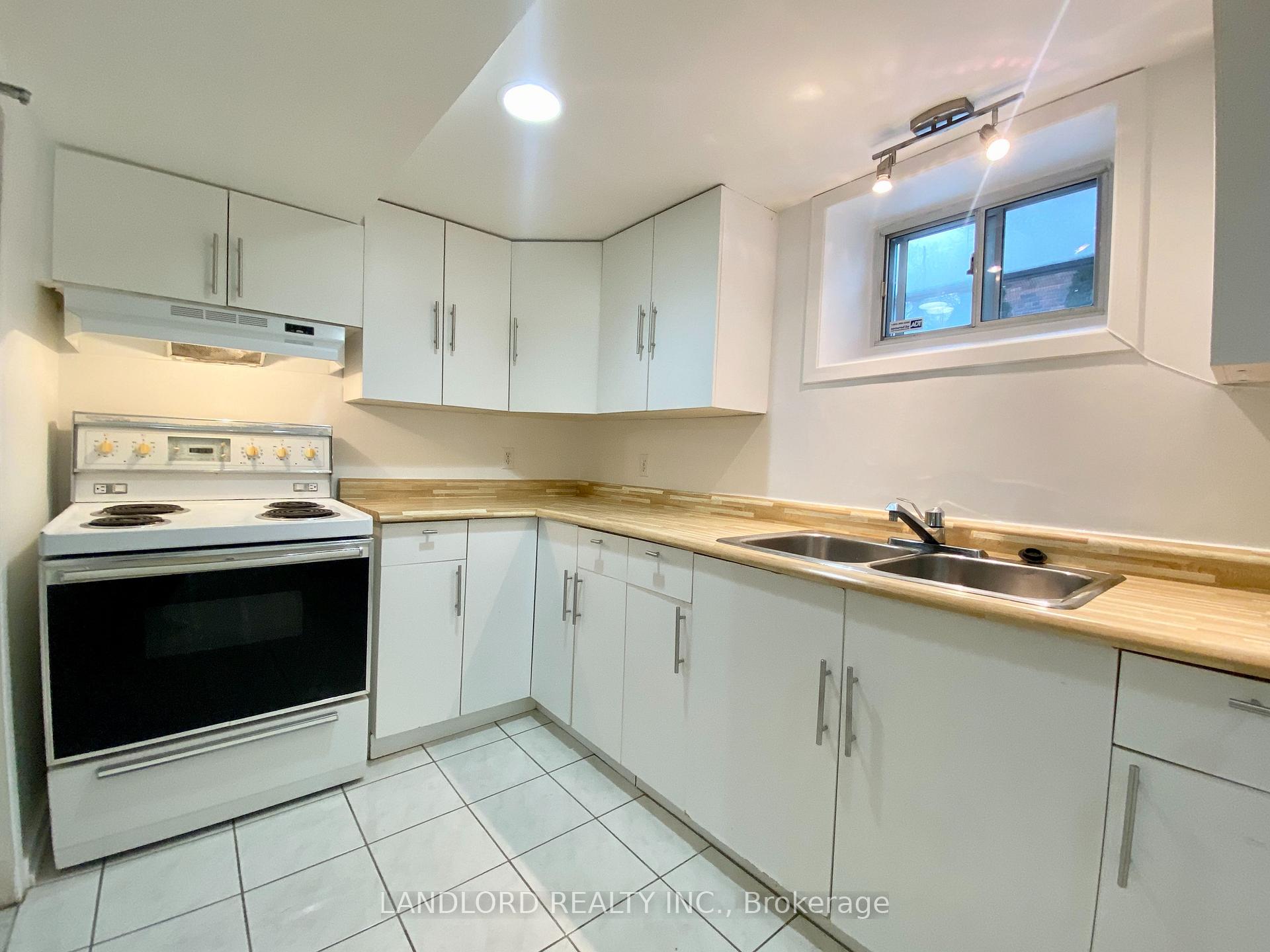 Photo 6 of Unit BSMT, 114 Bellefair Avenue, Toronto, The Beaches — HOMEH