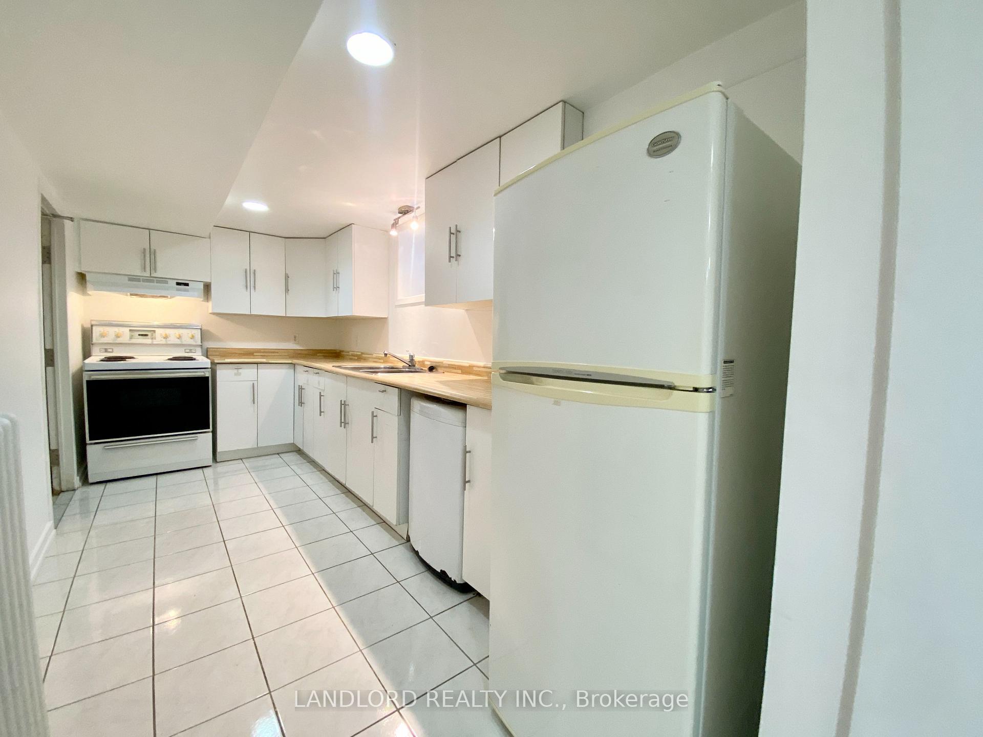 Photo 8 of Unit BSMT, 114 Bellefair Avenue, Toronto, The Beaches — HOMEH