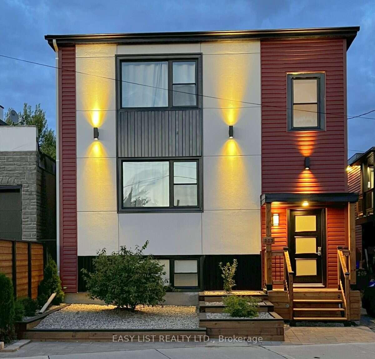 Photo 16 of 203-205 Marier Avenue, Ottawa, Vanier — HOMEH