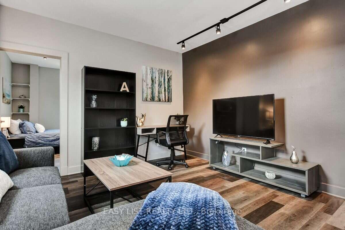 Photo 20 of 203-205 Marier Avenue, Ottawa, Vanier — HOMEH