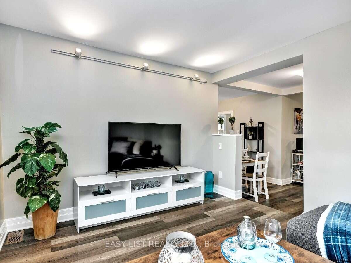 Photo 33 of 203-205 Marier Avenue, Ottawa, Vanier — HOMEH