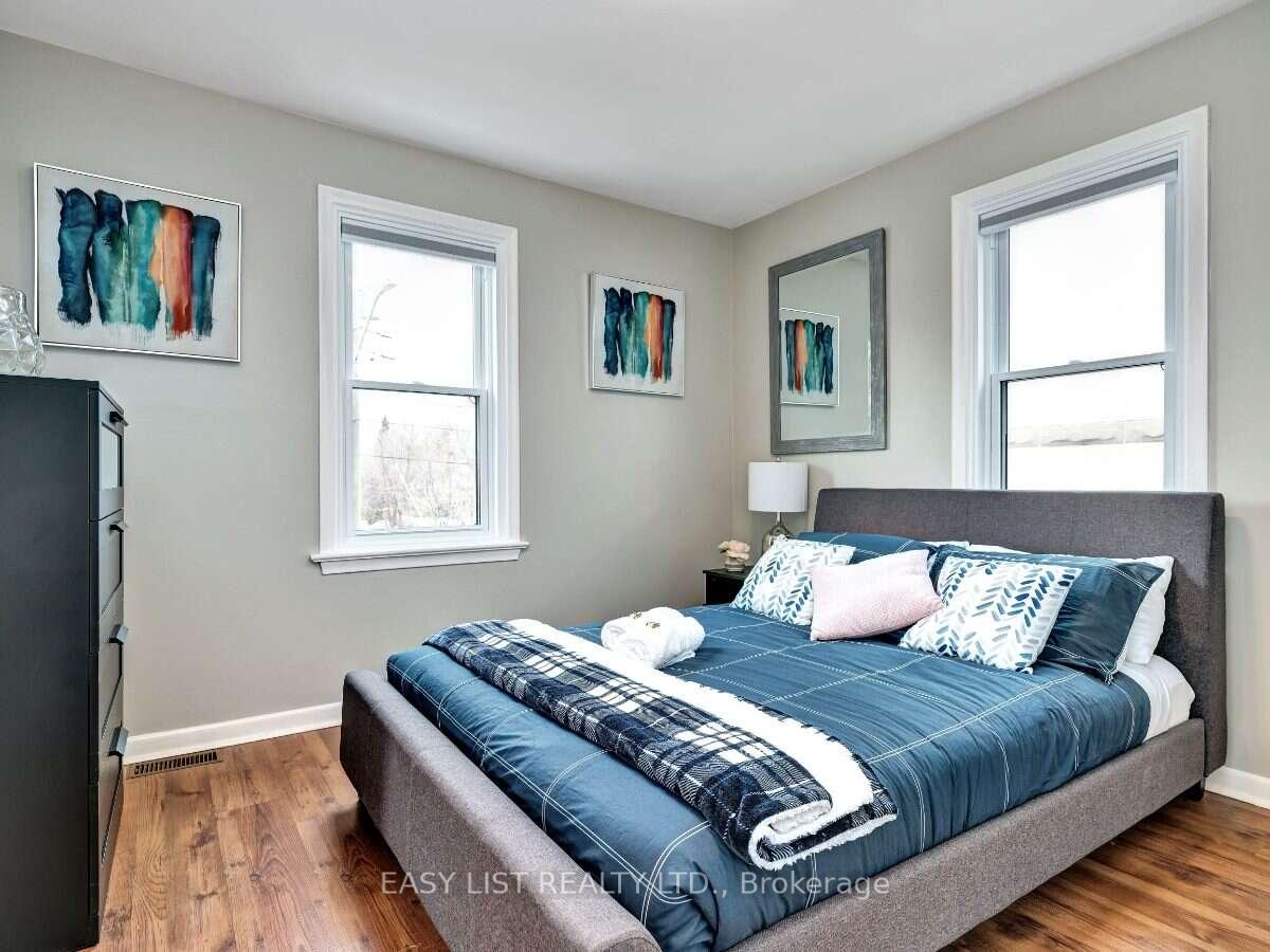 Photo 37 of 203-205 Marier Avenue, Ottawa, Vanier — HOMEH