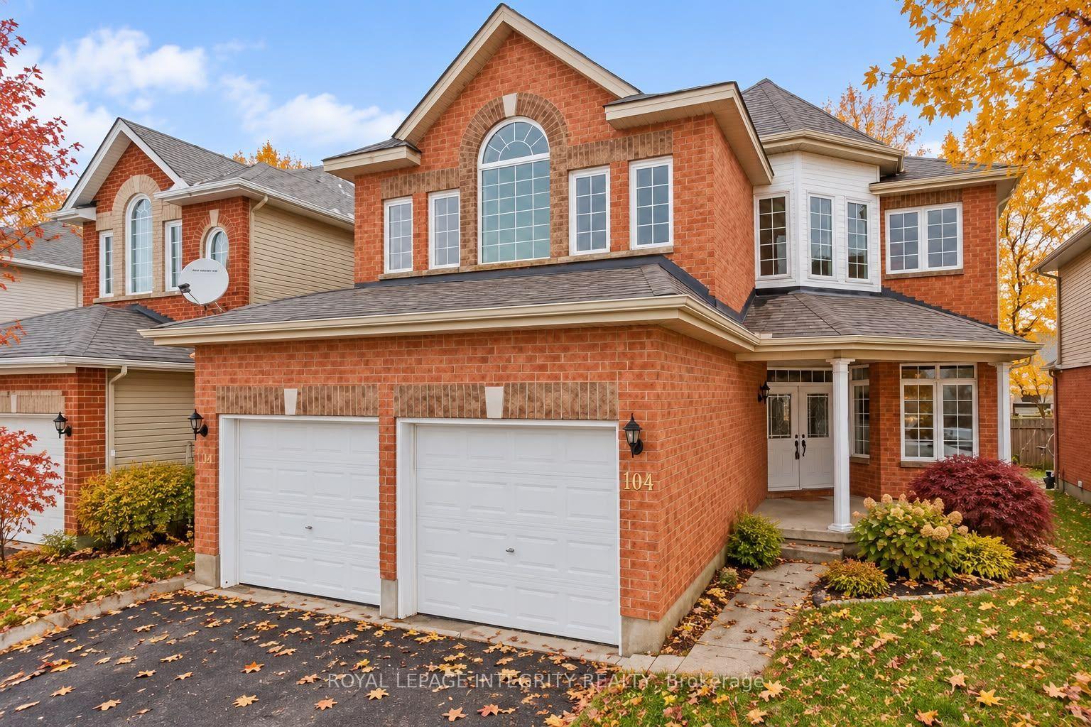 Photo 1 of 104 Whitestone Drive, Ottawa, Central Park — HOMEH