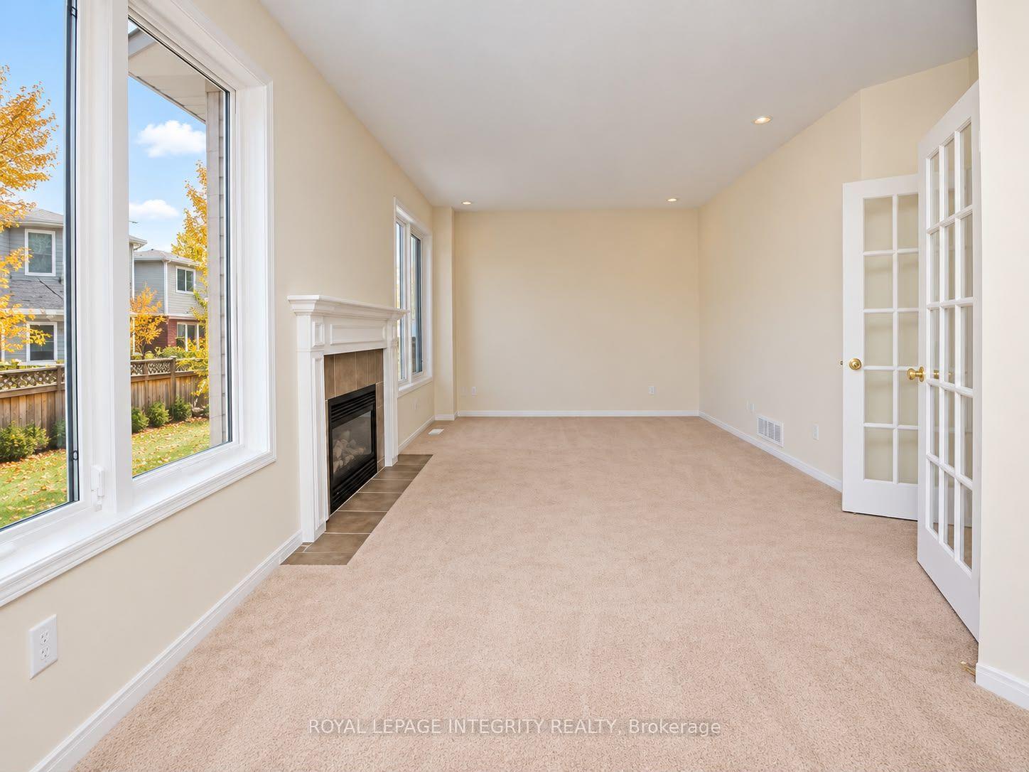 Photo 9 of 104 Whitestone Drive, Ottawa, Central Park — HOMEH