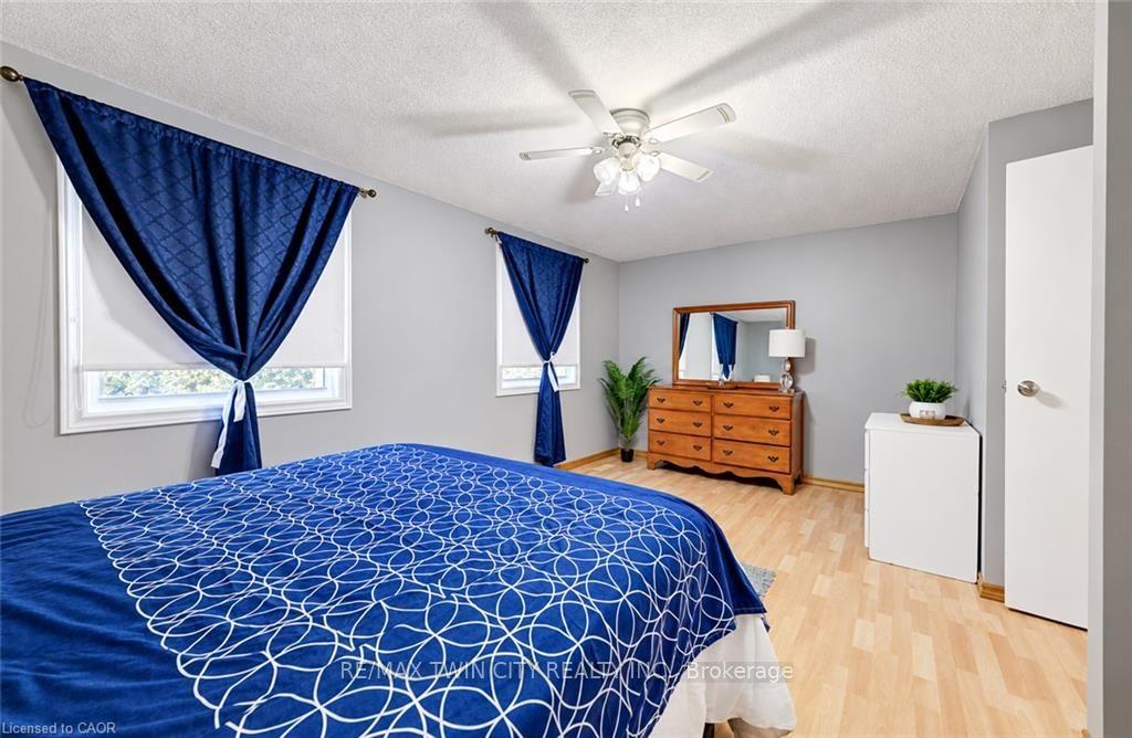 Photo 17 of 136 Sekura Crescent, Cambridge, Greenway-Chaplin — HOMEH