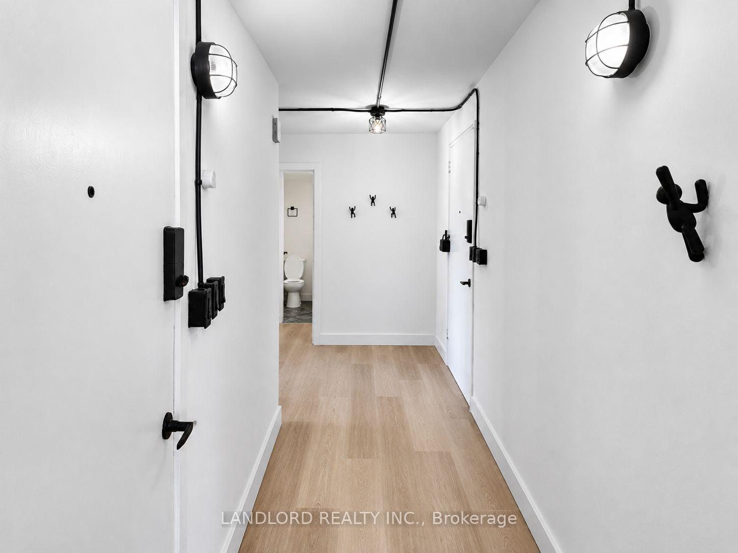 Photo 7 of Unit 502, 420 Eglinton Avenue E, Toronto, Mount Pleasant East — HOMEH