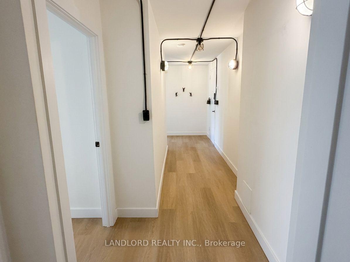 Photo 9 of Unit 502, 420 Eglinton Avenue E, Toronto, Mount Pleasant East — HOMEH