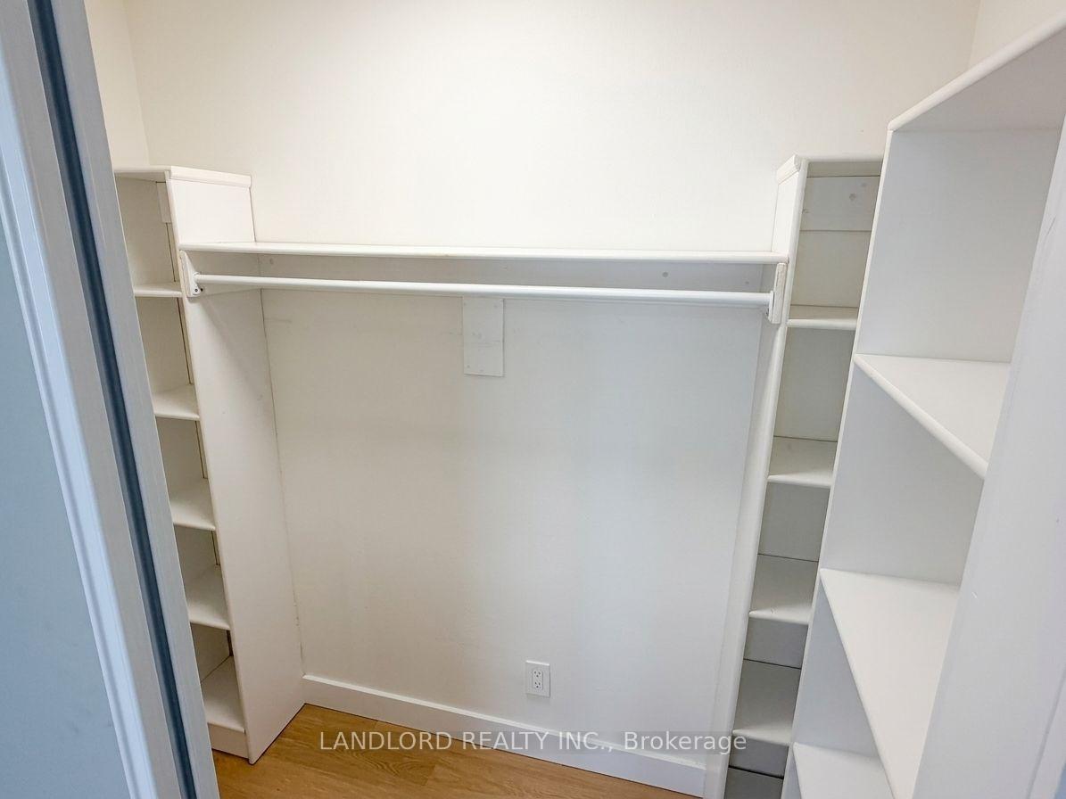 Photo 16 of Unit 502, 420 Eglinton Avenue E, Toronto, Mount Pleasant East — HOMEH