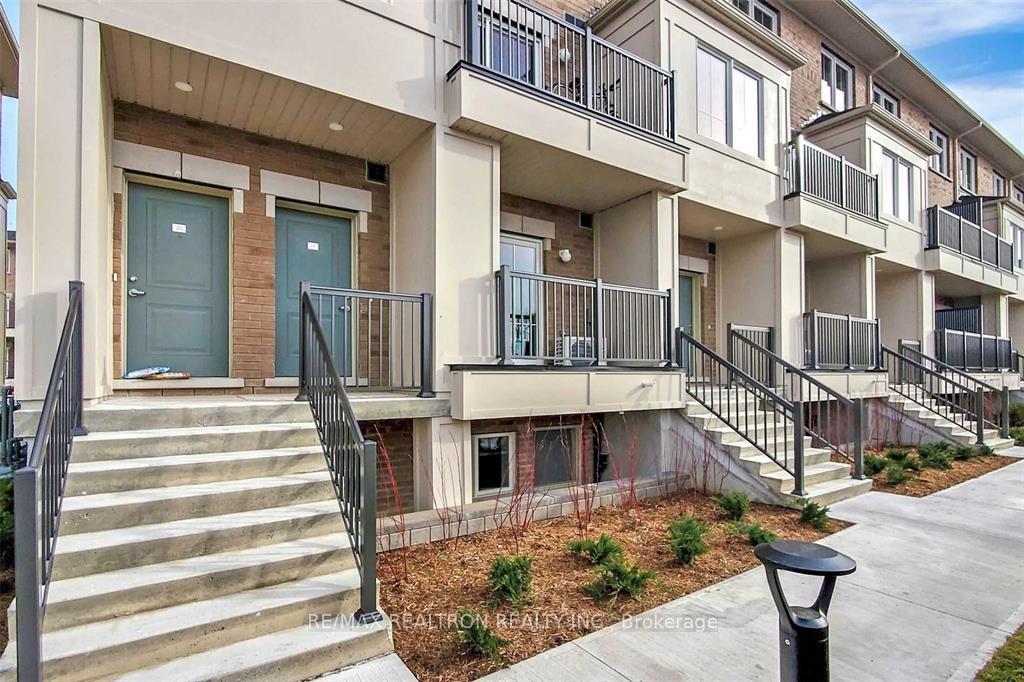 Photo 4 of Unit 19, 480 Beresford Path, Oshawa, Central — HOMEH