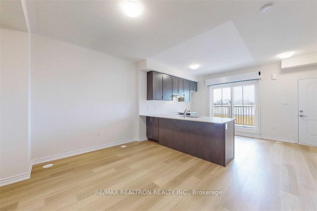 Photo 7 of Unit 19, 480 Beresford Path, Oshawa, Central — HOMEH