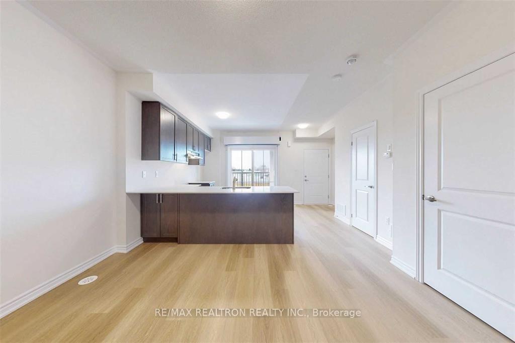 Photo 8 of Unit 19, 480 Beresford Path, Oshawa, Central — HOMEH