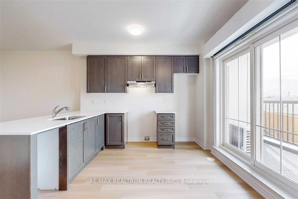 Photo 12 of Unit 19, 480 Beresford Path, Oshawa, Central — HOMEH