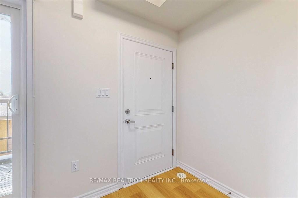 Photo 18 of Unit 19, 480 Beresford Path, Oshawa, Central — HOMEH