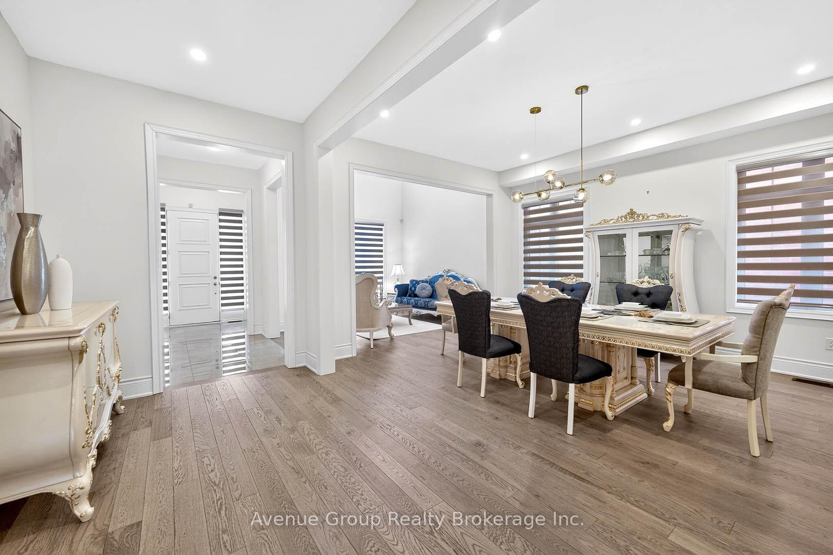 Photo 5 of 200 Farrell Road, Vaughan, Patterson — HOMEH
