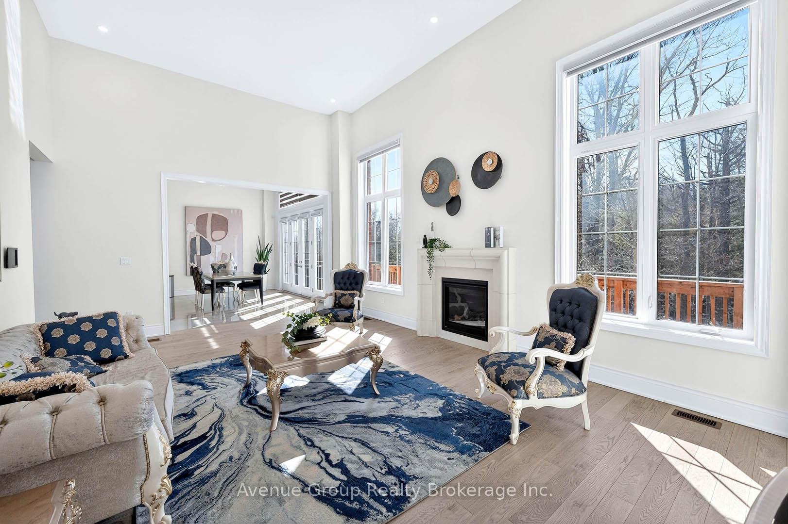 Photo 8 of 200 Farrell Road, Vaughan, Patterson — HOMEH