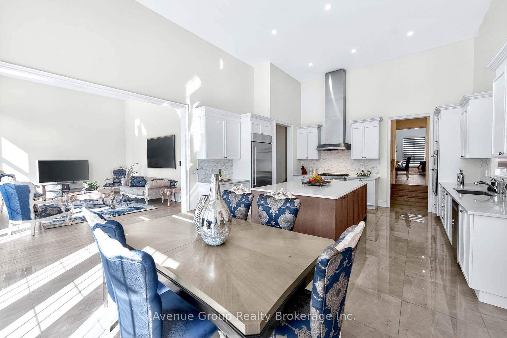Photo 14 of 200 Farrell Road, Vaughan, Patterson — HOMEH