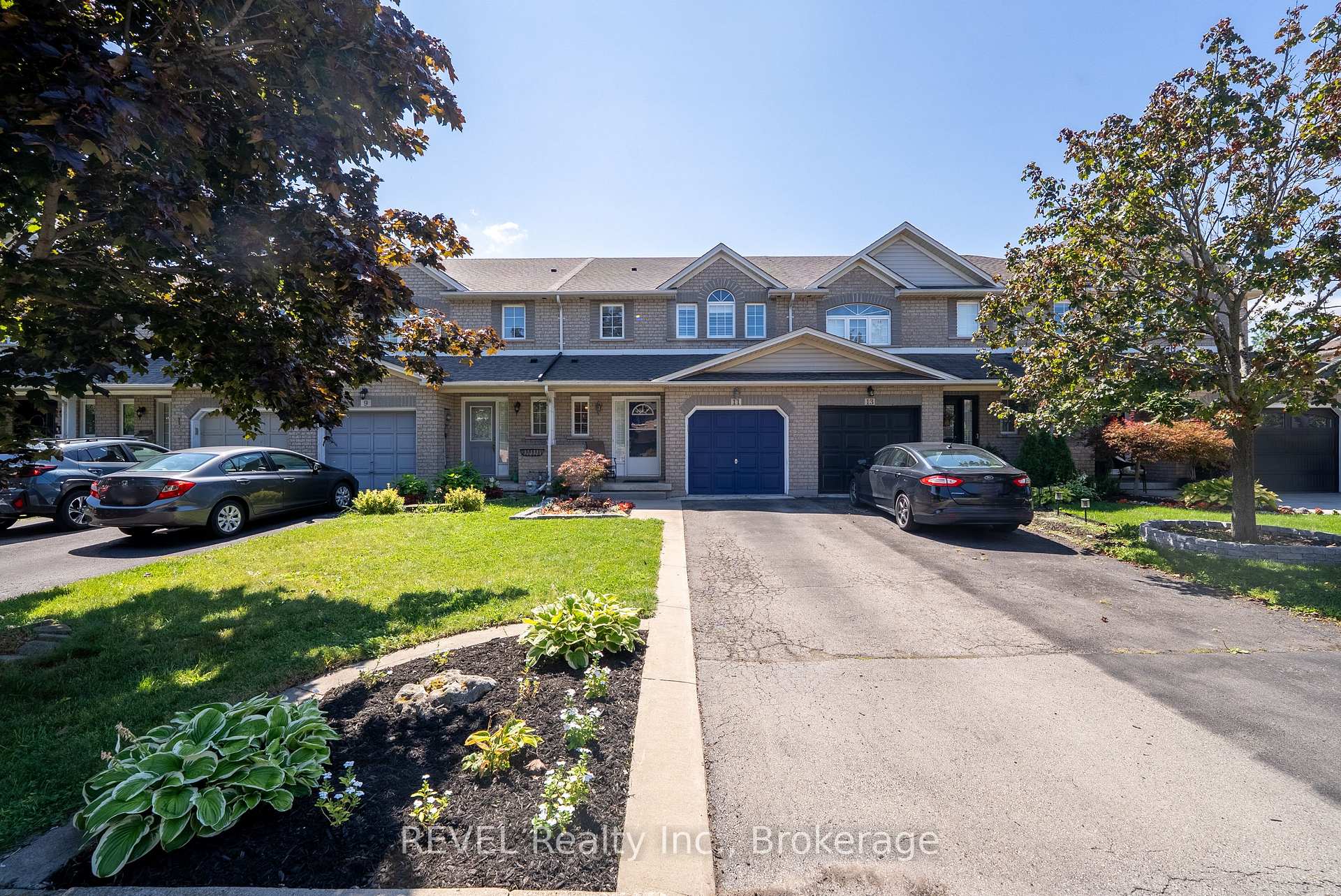 Photo of 11 Elderberry Avenue