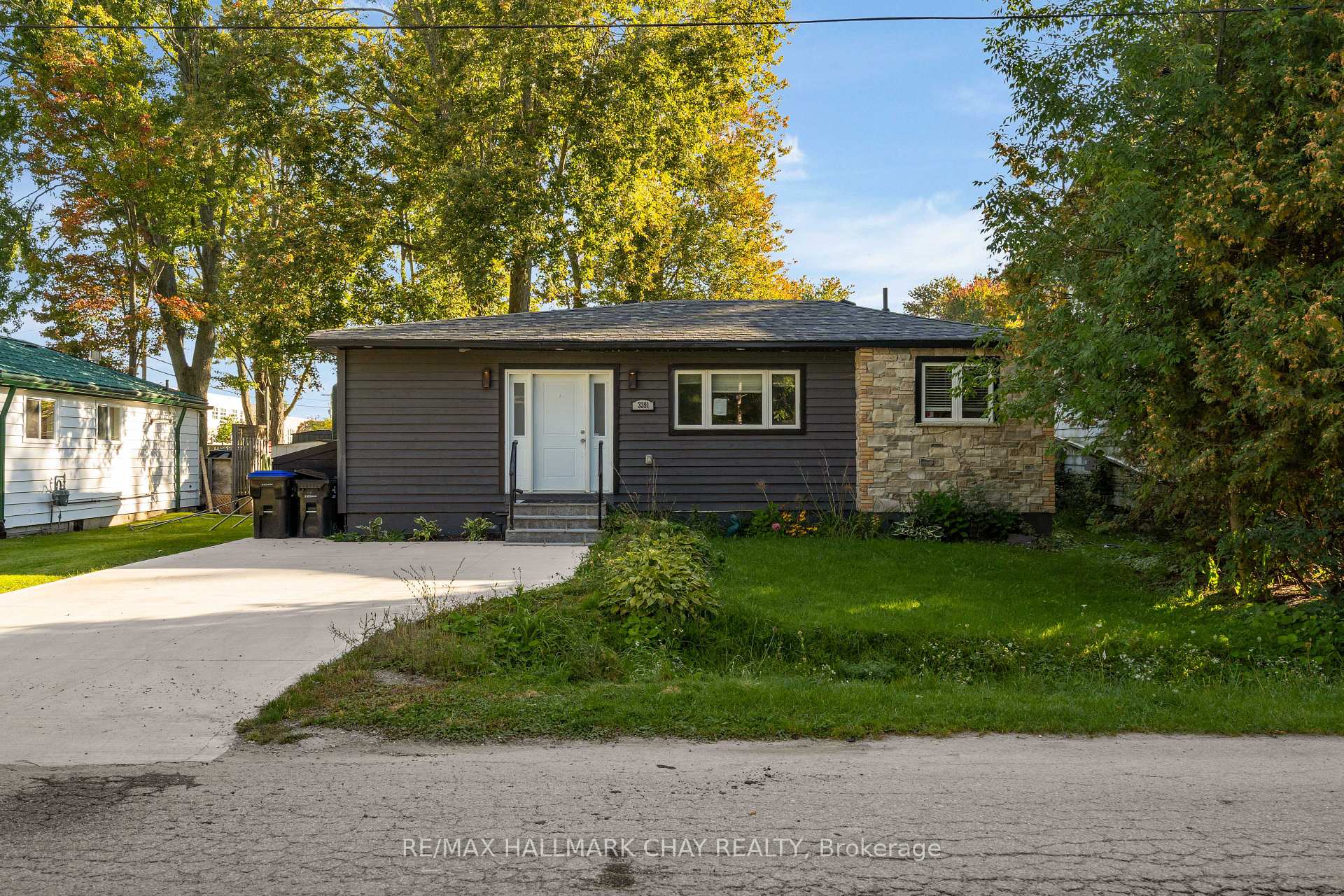 Photo 1 of 3391 Beachview Avenue, Severn, West Shore — HOMEH