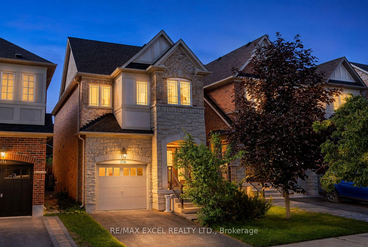 Photo of 176 Sir Sanford Fleming Way