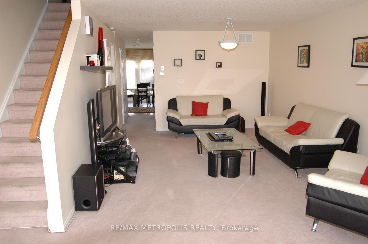 Photo 10 of Unit C17, 619 Wild Ginger Avenue, Waterloo, Erbsville/Laurelwood — HOMEH