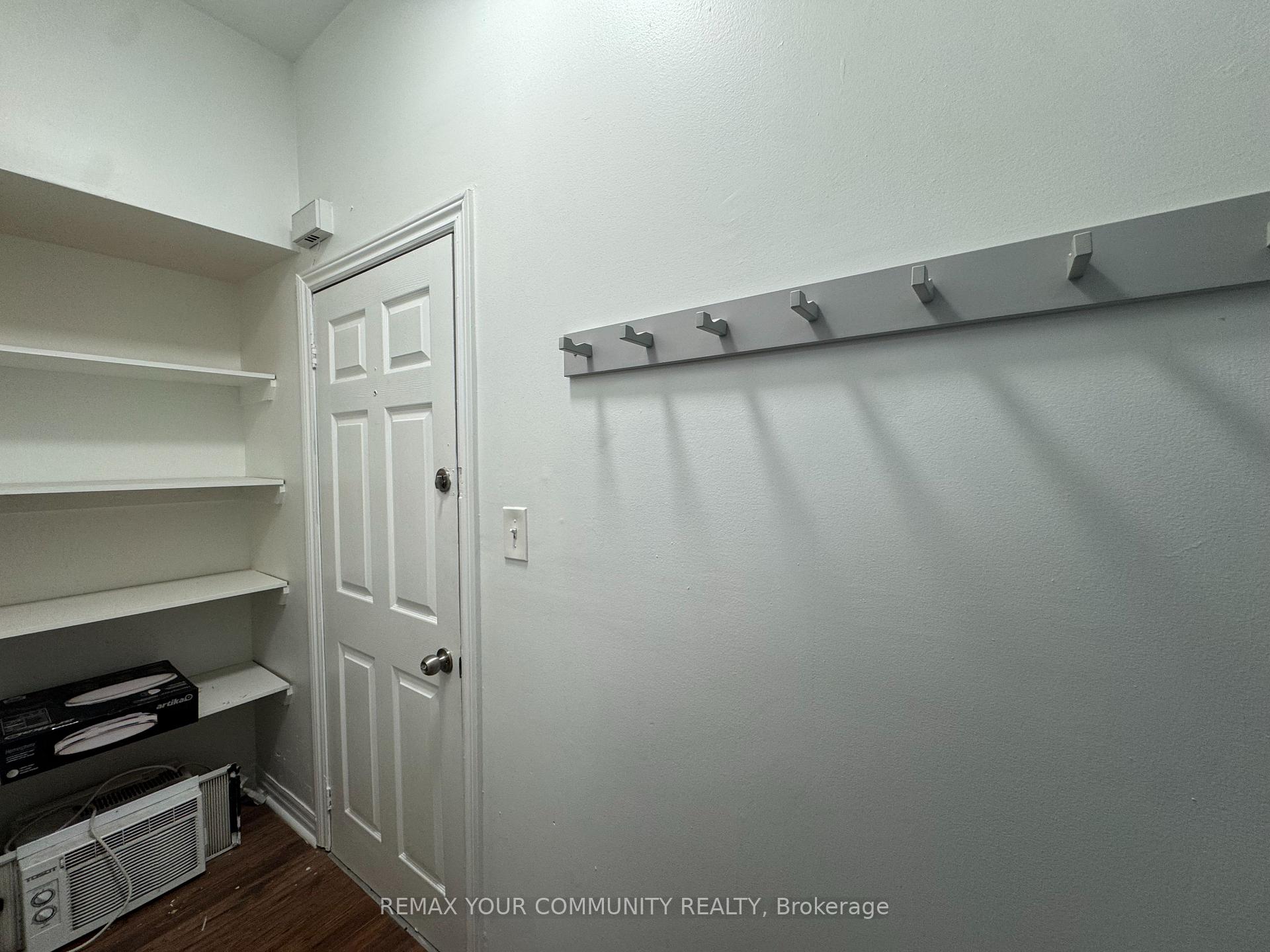 Photo 4 of Unit #1, 358 Main Street W, Hamilton, Strathcona — HOMEH