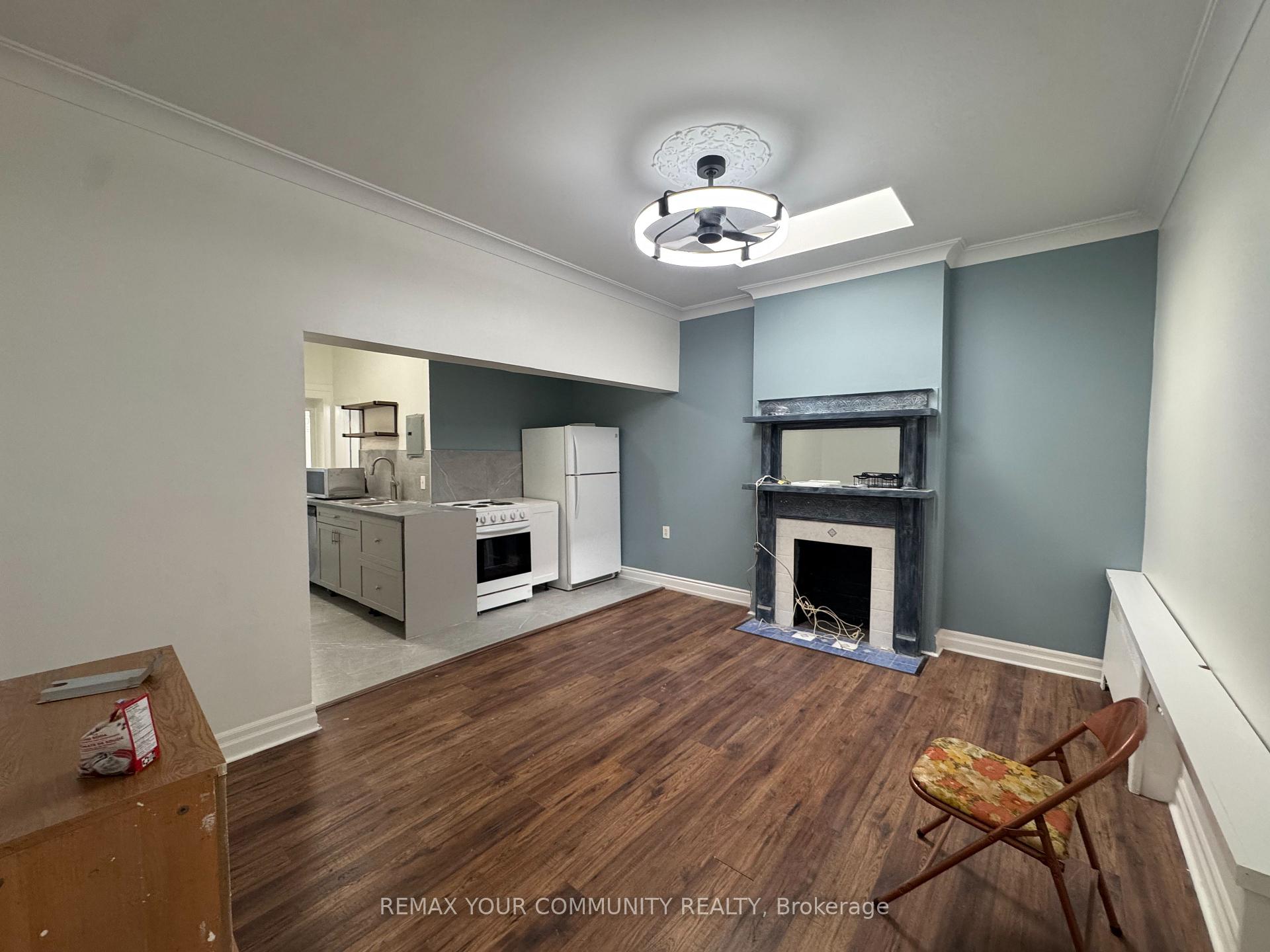 Photo 7 of Unit #1, 358 Main Street W, Hamilton, Strathcona — HOMEH