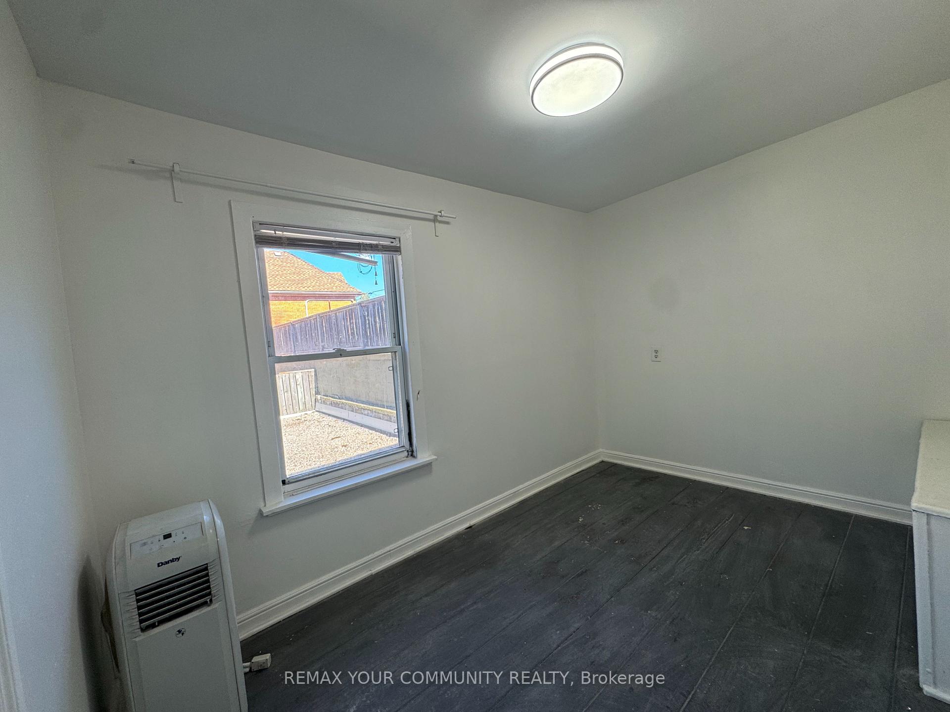 Photo 31 of Unit #1, 358 Main Street W, Hamilton, Strathcona — HOMEH