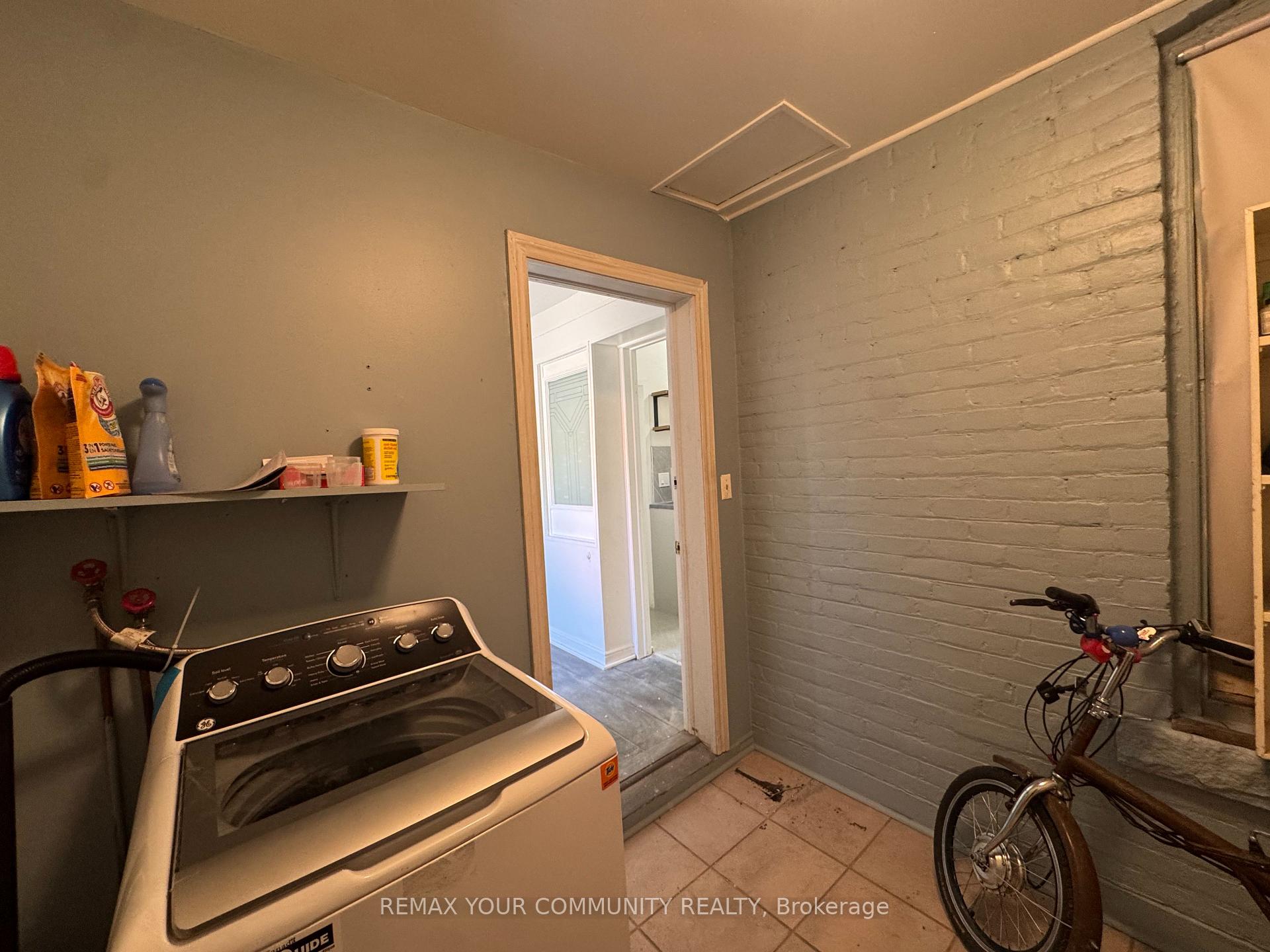 Photo 46 of Unit #1, 358 Main Street W, Hamilton, Strathcona — HOMEH