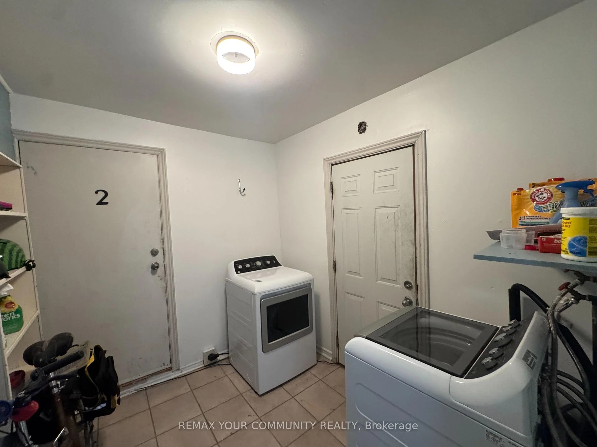 Photo 38 of Unit #1, 358 Main Street W, Hamilton, Strathcona — HOMEH