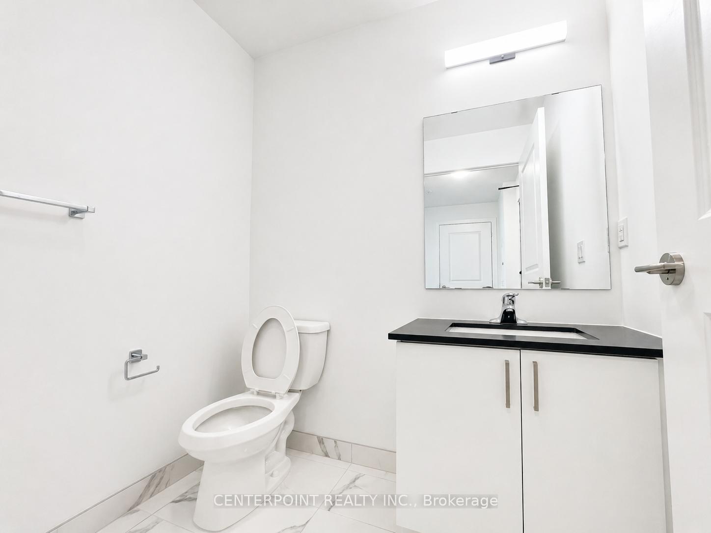 Photo 13 of Unit 803, 1063 Douglas McCurdy Common, Mississauga, Lakeview — HOMEH