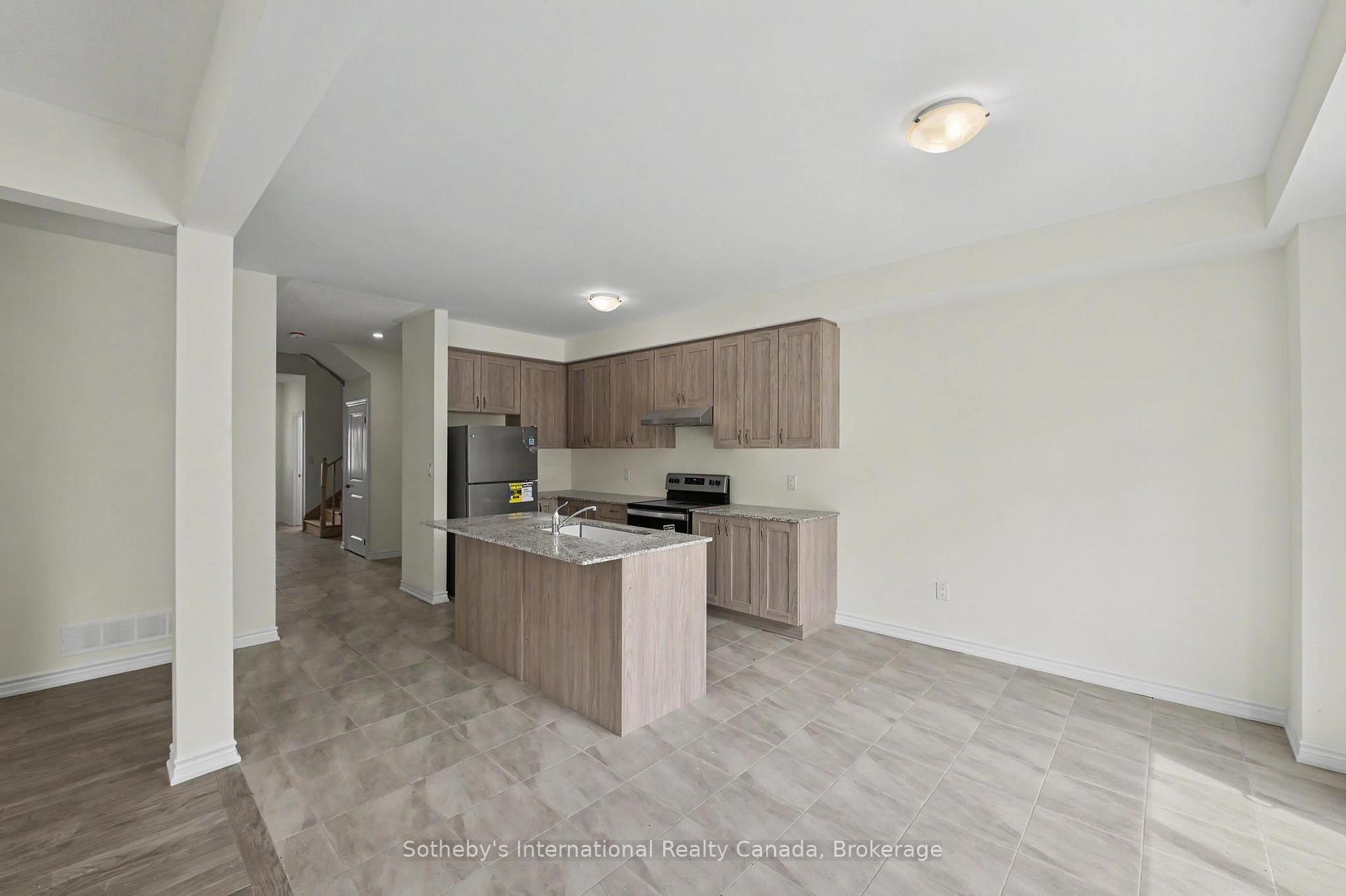 Photo 14 of 9 Hillcroft Way, Kawartha Lakes, Bobcaygeon — HOMEH
