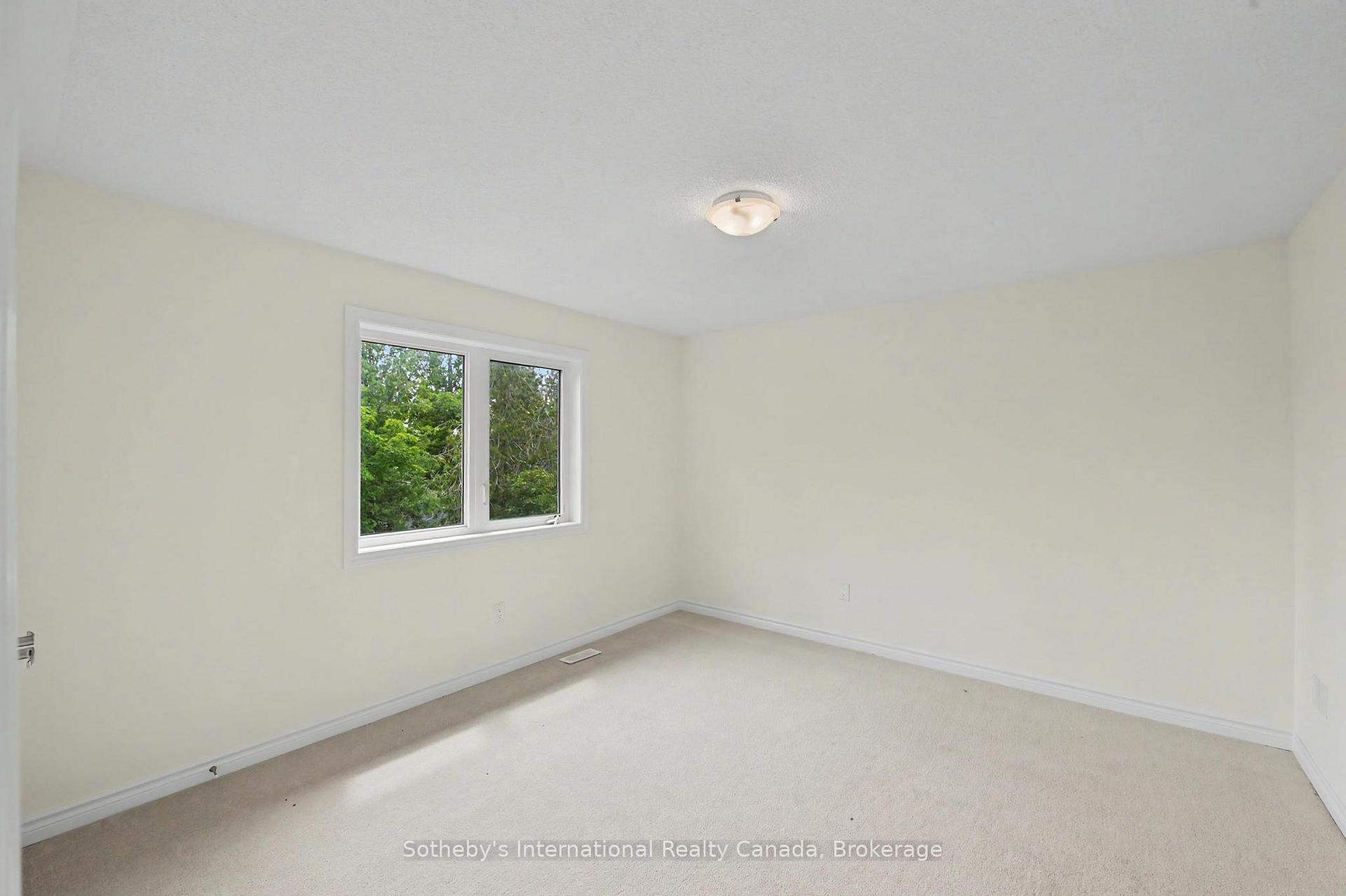 Photo 28 of 9 Hillcroft Way, Kawartha Lakes, Bobcaygeon — HOMEH