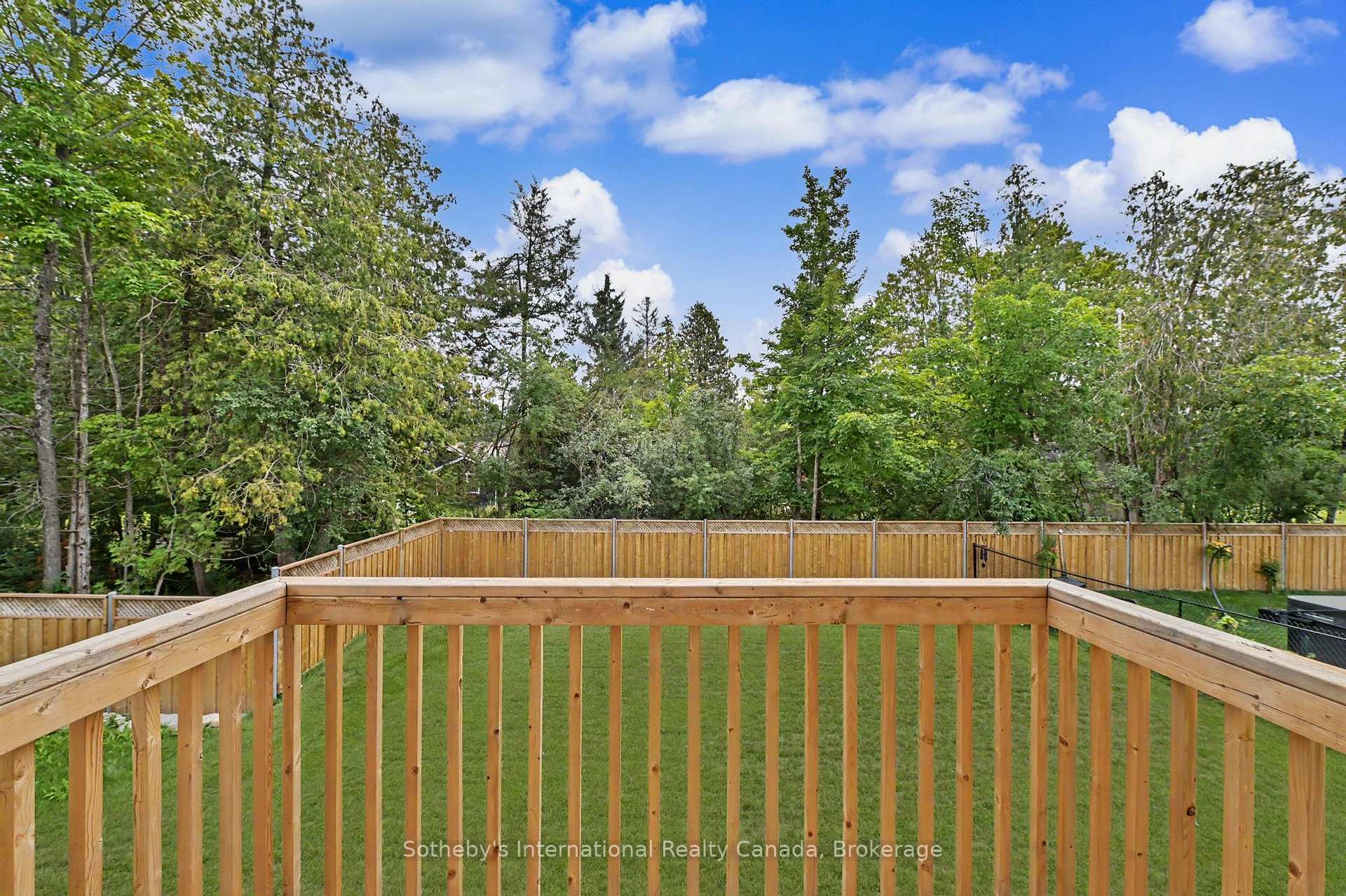 Photo 37 of 9 Hillcroft Way, Kawartha Lakes, Bobcaygeon — HOMEH
