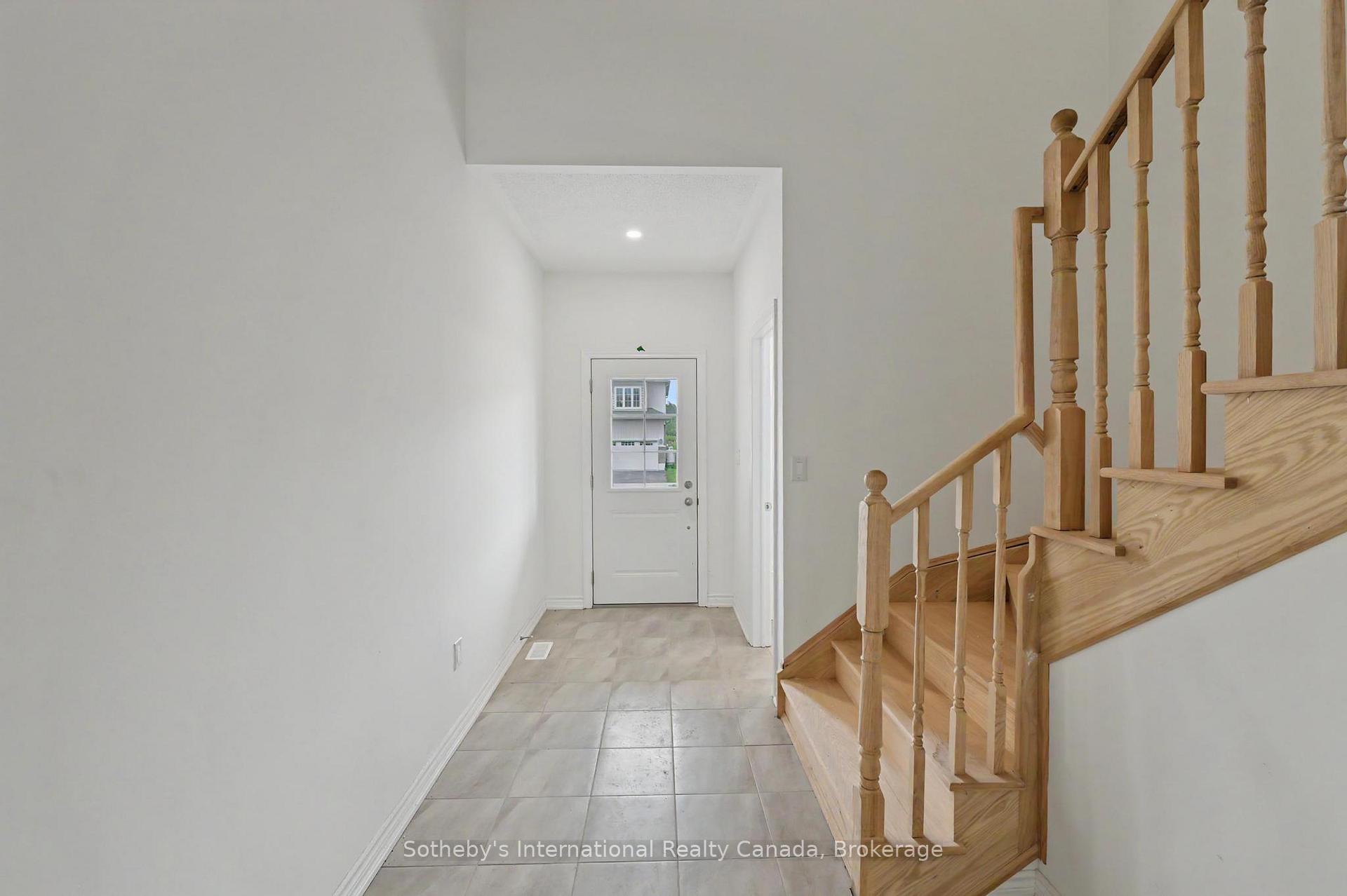 Photo 39 of 9 Hillcroft Way, Kawartha Lakes, Bobcaygeon — HOMEH