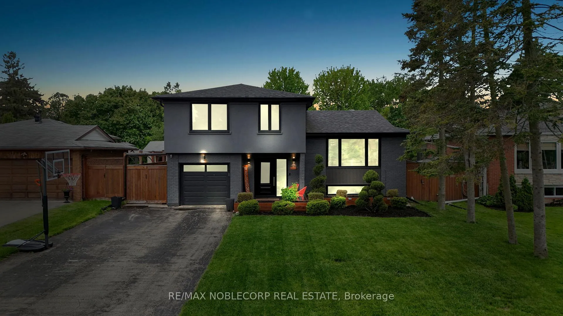 Front of 255 Bell Air Drive