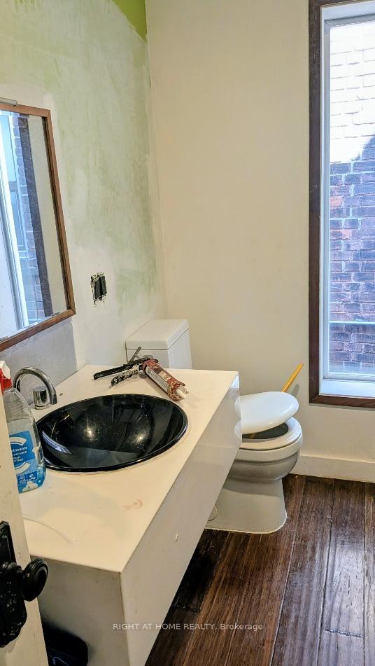 Photo 3 of 160 Rosemount Avenue, Toronto, Corso Italia-Davenport — HOMEH
