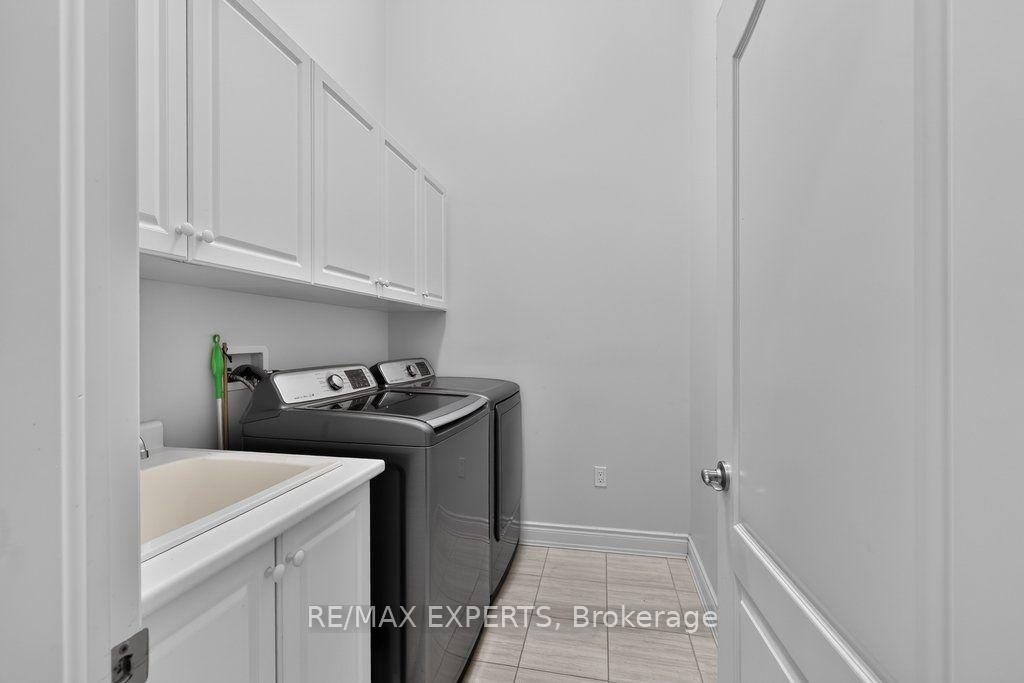 Photo 25 of Unit 15, 19 Westmount Drive, New Tecumseth, Alliston — HOMEH